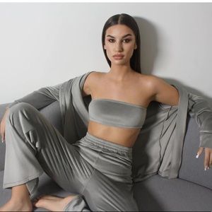 Skims Velour Set in Amethyst